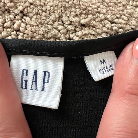 GAP black blouse - Picture 3 of 4